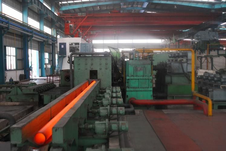 Cangzhou Baoyang Pipeline Equipment Co., Ltd. 제조업체의 생산 라인